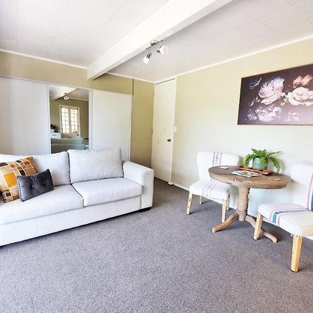 Cozy 1Br Stay In Taupo Central Экстерьер фото